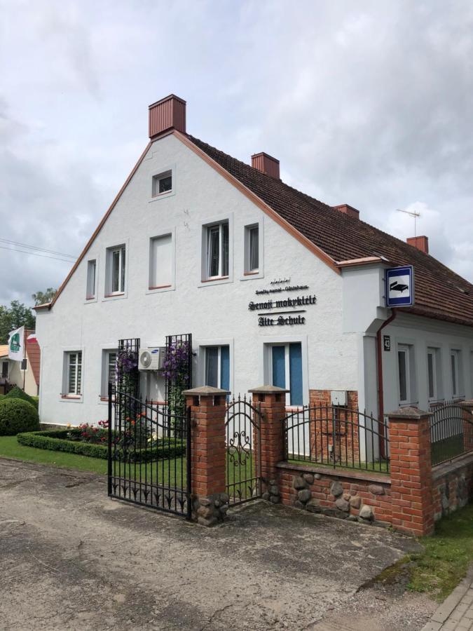Hotel Asmonienes Sveciu Namai "Senoji Mokyklele" Smalininkai Exterior foto