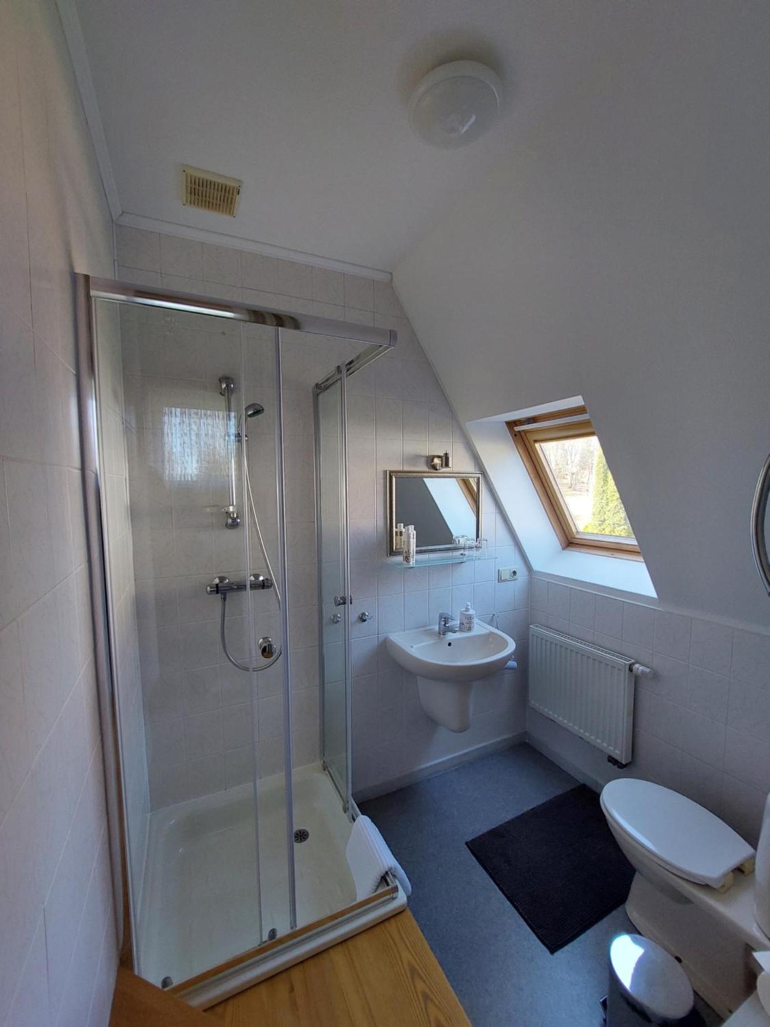 Hotel Asmonienes Sveciu Namai "Senoji Mokyklele" Smalininkai Exterior foto