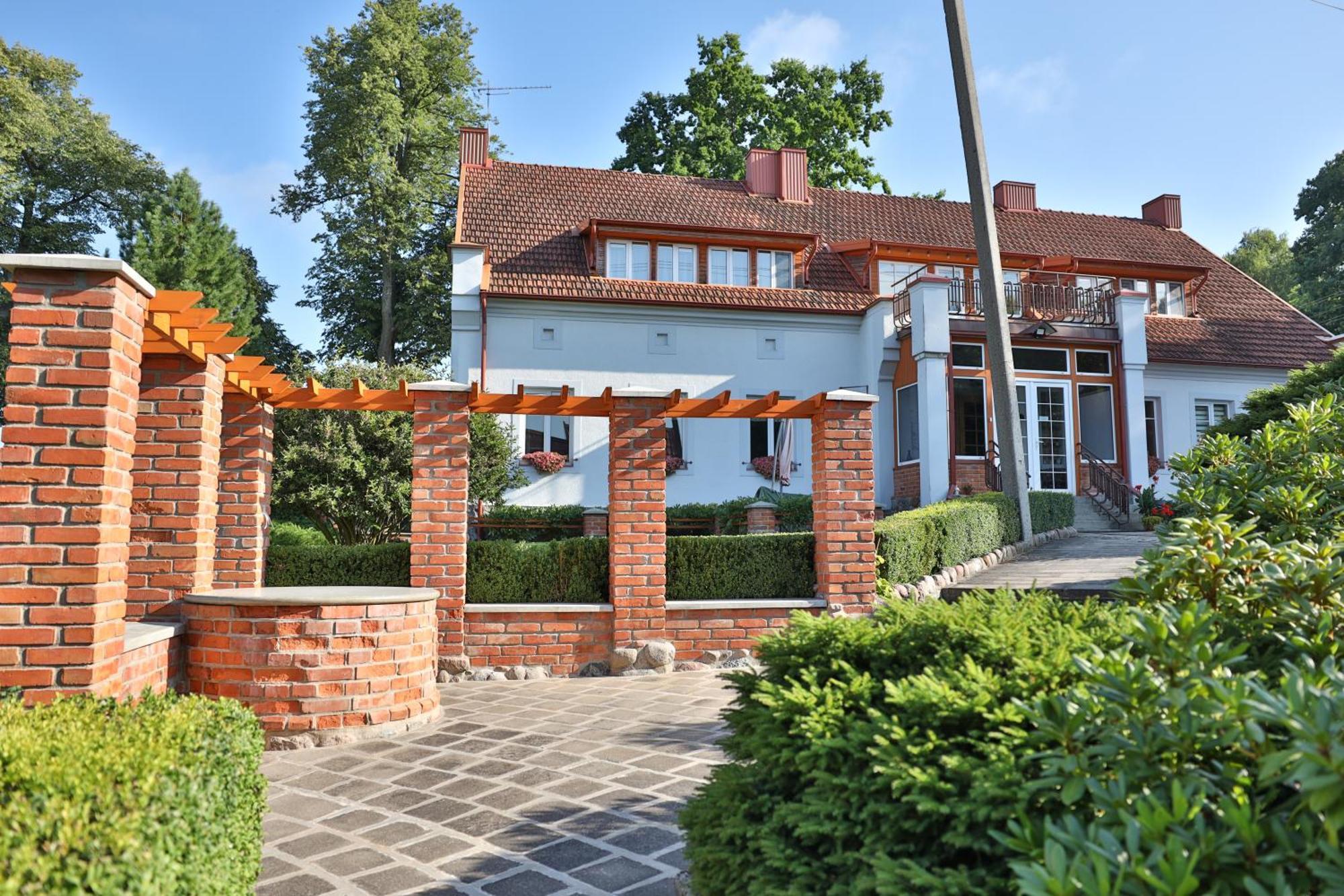 Hotel Asmonienes Sveciu Namai "Senoji Mokyklele" Smalininkai Exterior foto